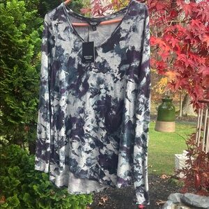 Simply Vera top